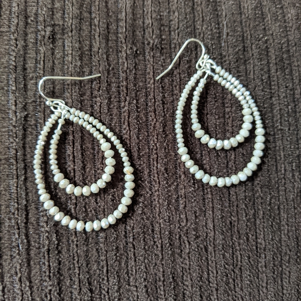 Vera Wang Beaded earrings